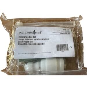 New Pampered Chef Decorating Bag Set #1589 with Tips Cake and Cookie Decorations